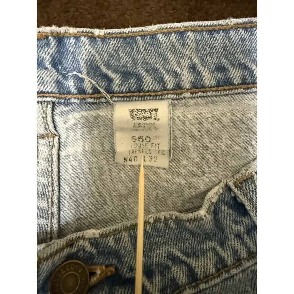Levi's 560 Jeans Men's 40x32 Loose Fit Light‎ Wash Tapered Leg Denim Vintage 90s